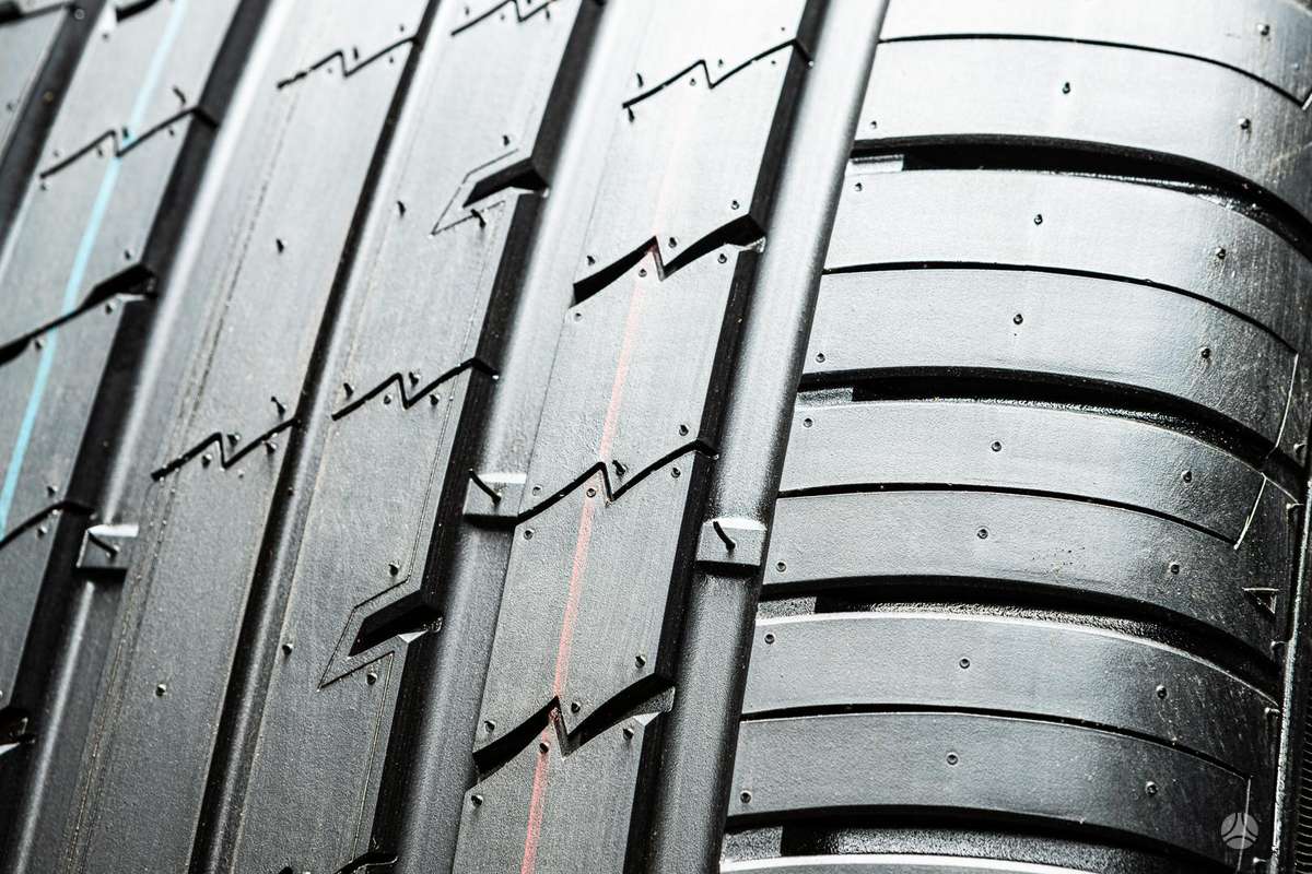 Tracmax X-Privilo RS01+, summer 315/40 R21