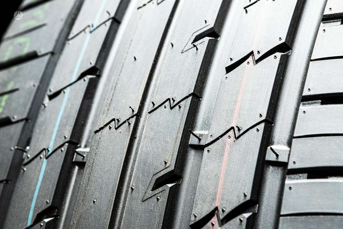 Tracmax X-Privilo RS01+, summer 315/40 R21