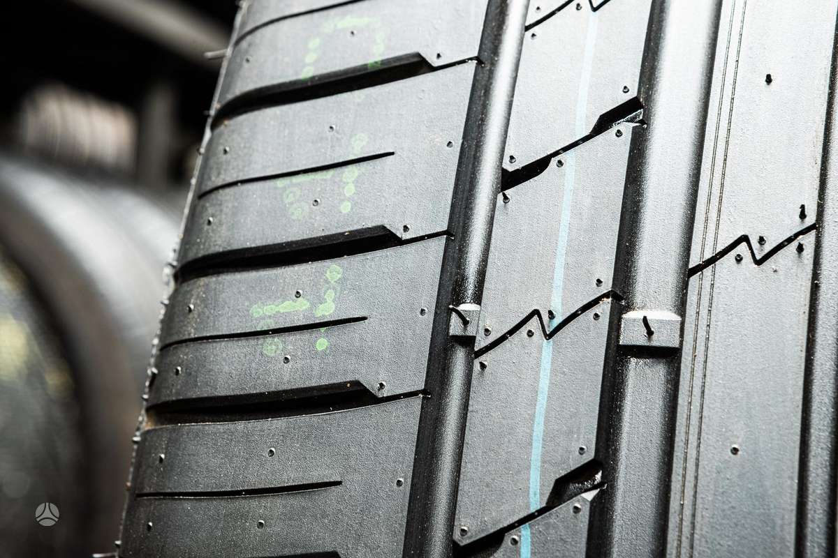 Tracmax X-Privilo RS01+, summer 315/40 R21