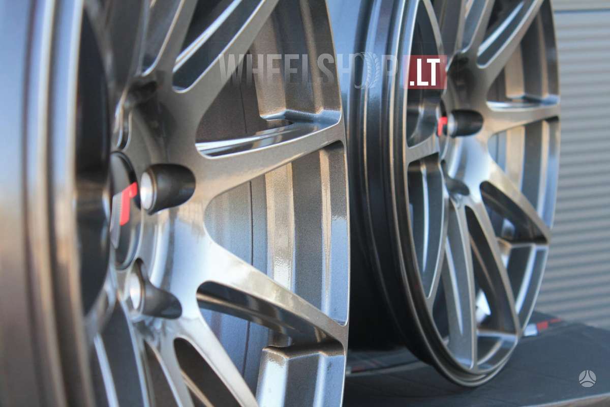 Japan Racing JR11 Hyper Grey, light alloy, R20