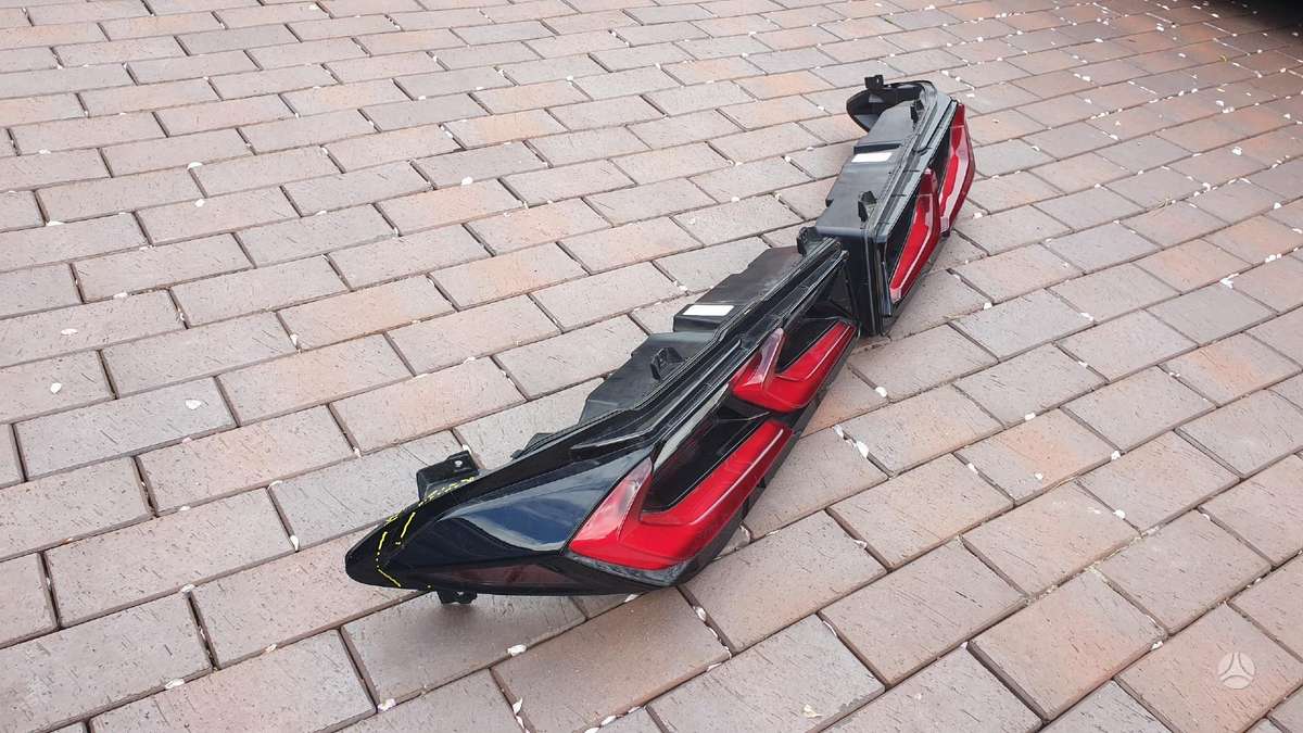 Chevrolet Corvette детали кузова