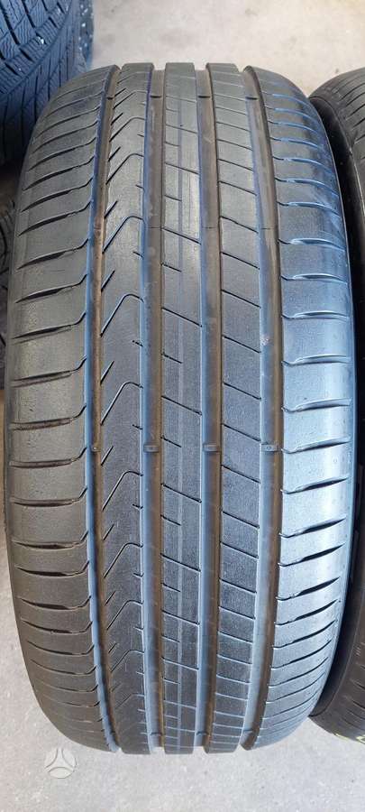 Pirelli, summer 235/45 R20