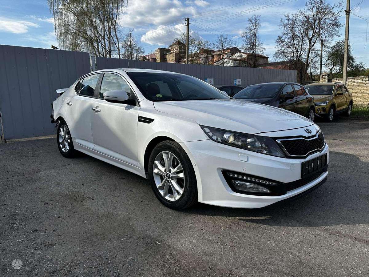 Kia Optima dalimis
