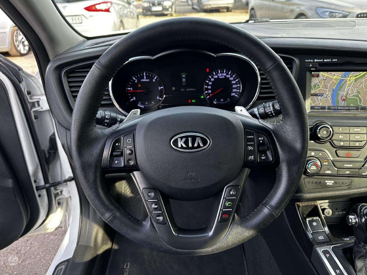 Kia Optima dalimis