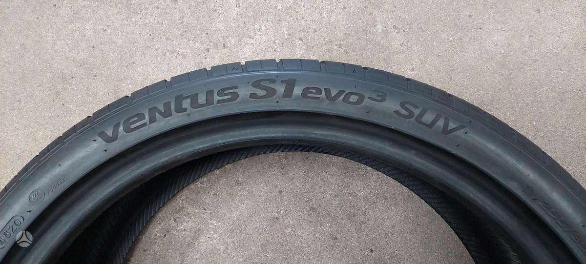 Hankook, vasarinės 255/35 R21