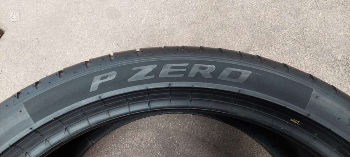 Pirelli, summer 315/30 R22