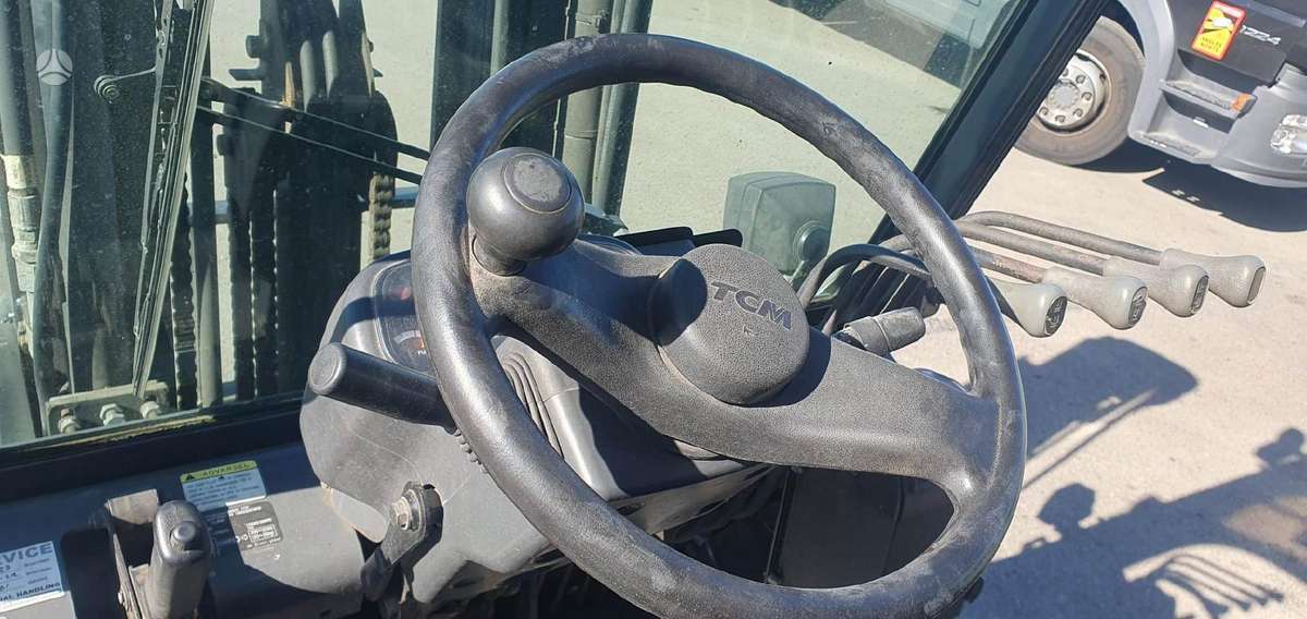 TCM FD25T6, forklifts
