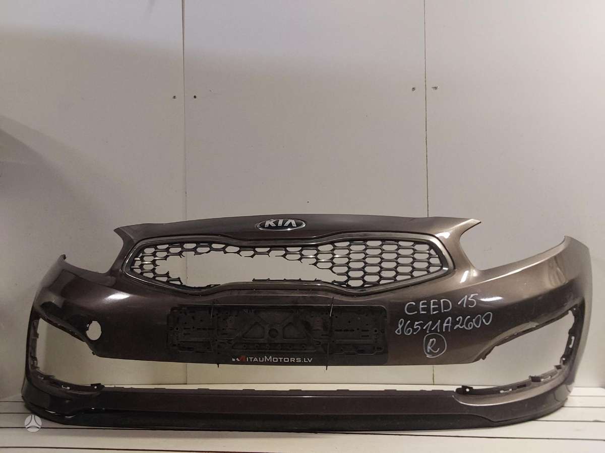 Kia Ceed по частям