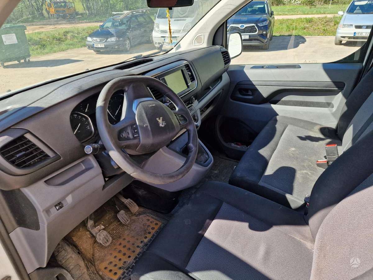Peugeot Expert for parts. Dalimis