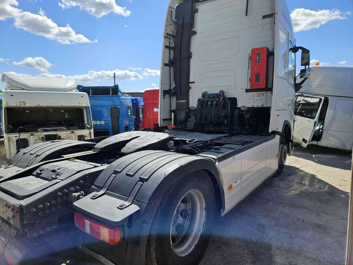 Volvo FH, тягачи