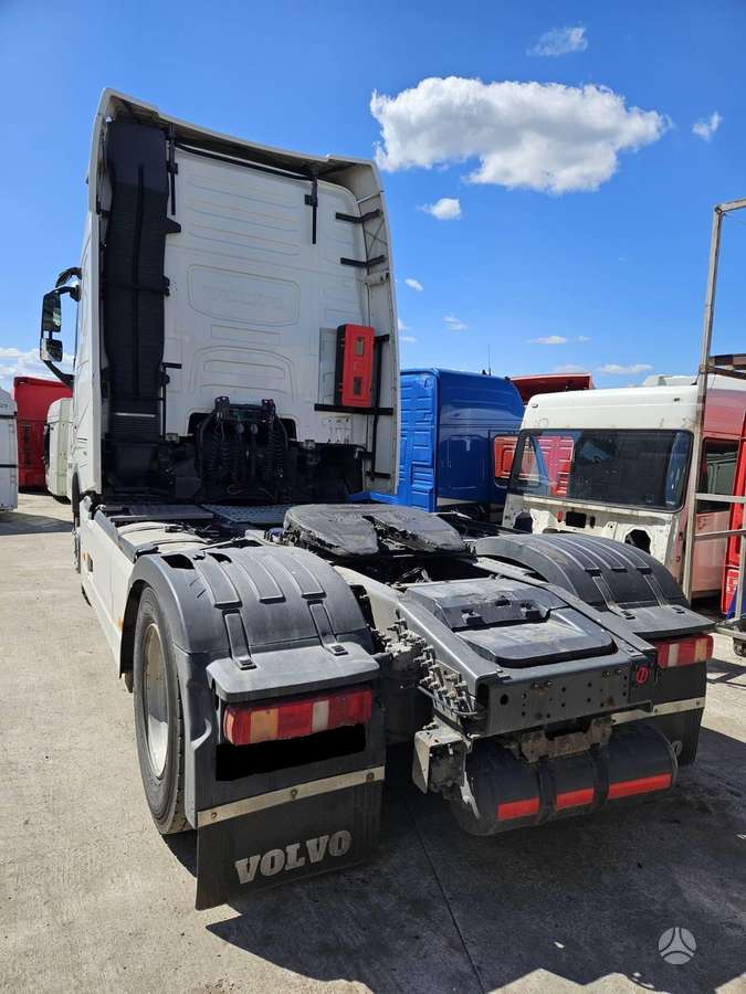 Volvo FH, тягачи