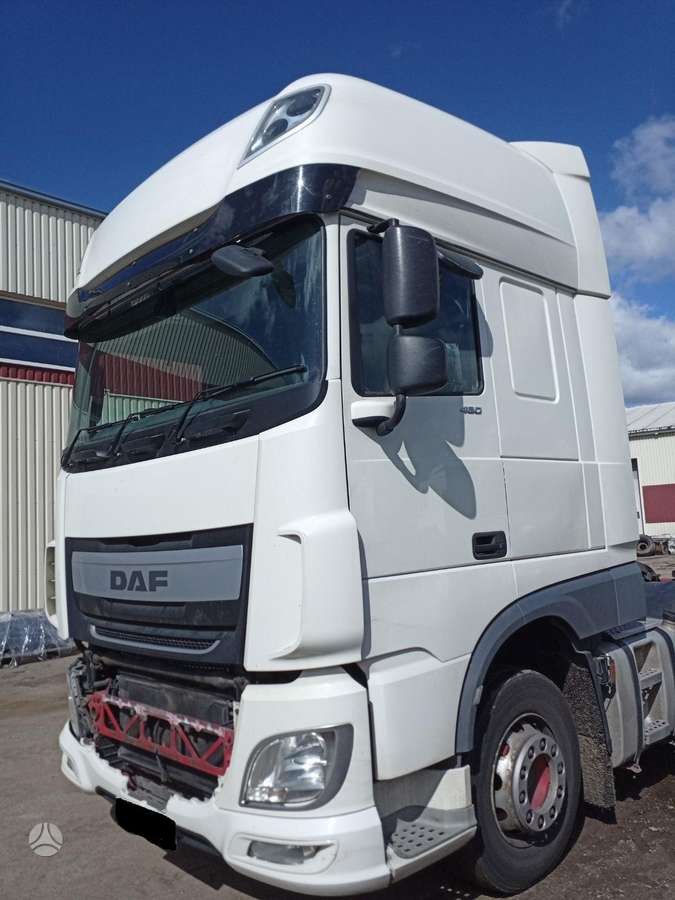 DAF XF460 FTG, vilkikai