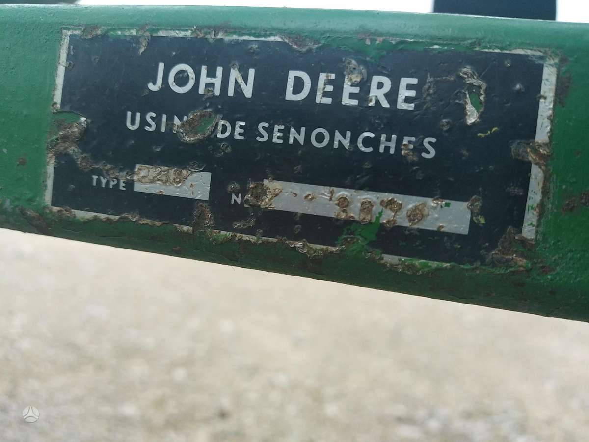 John Deere 600, kultivatoriai,akėčios