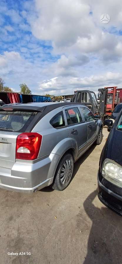 Dodge Caliber dalimis