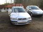 Volvo V40 for parts