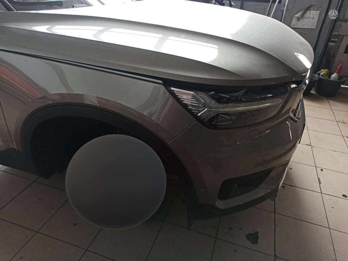 Volvo XC40 apdailos detalės