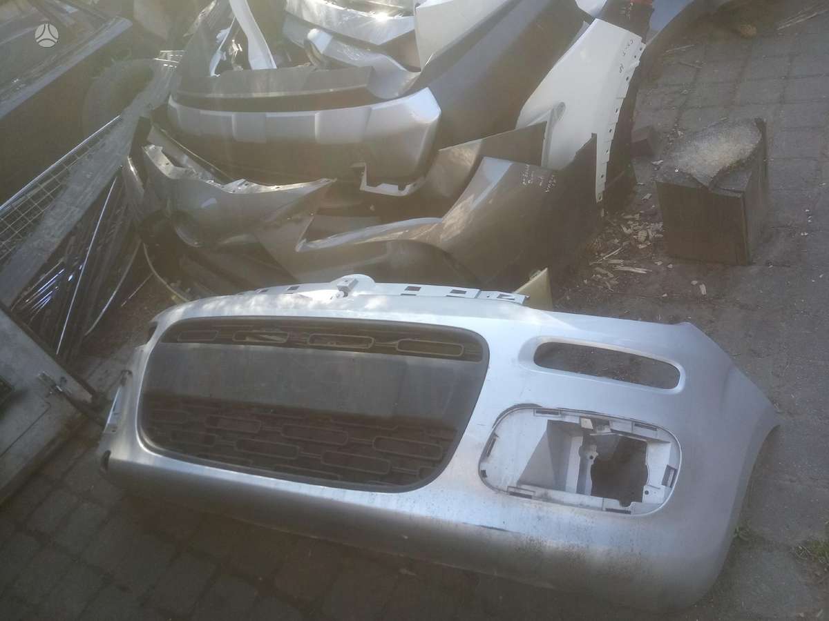 Fiat Panda sparnas buferis balkis