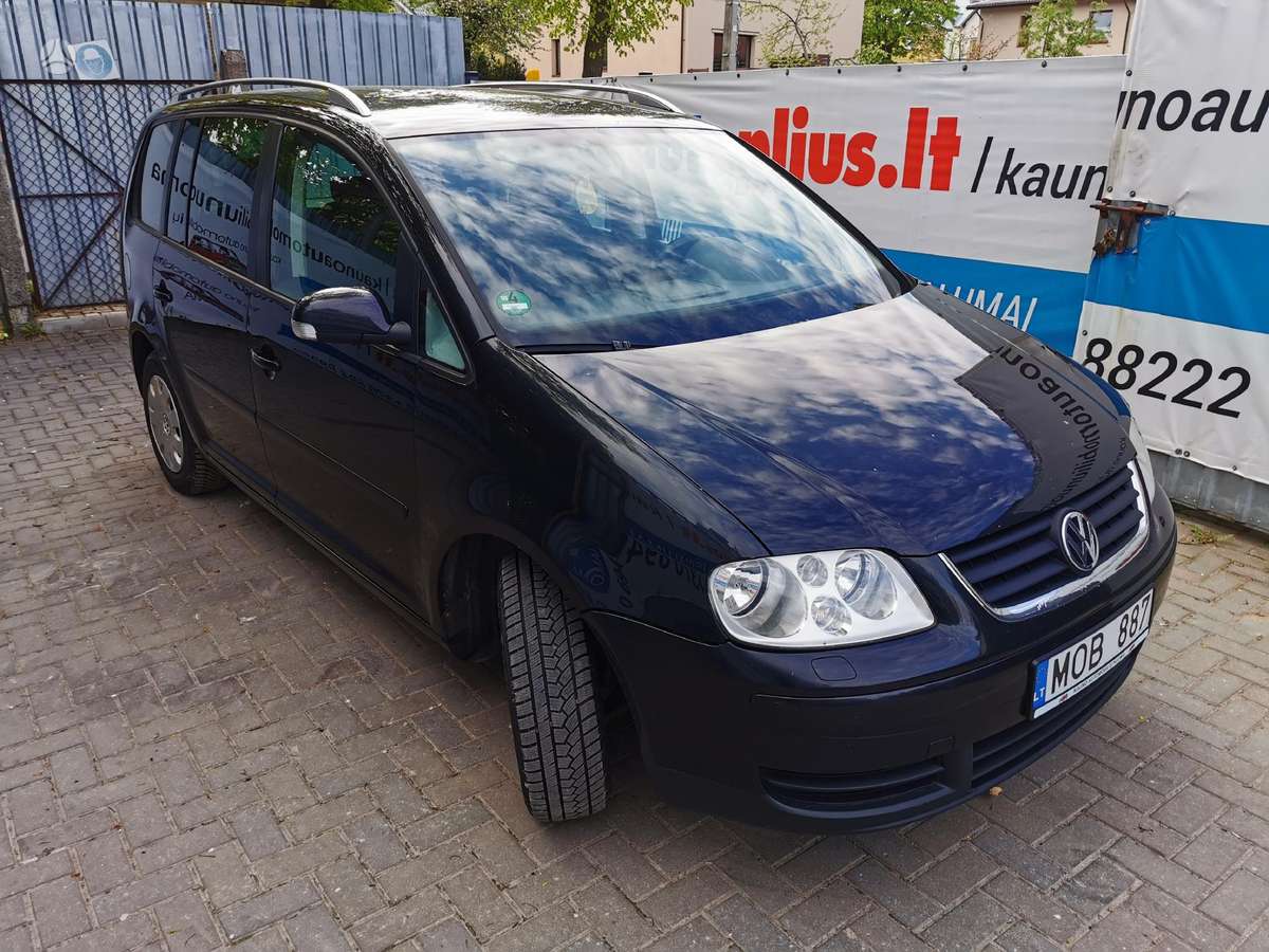 Volkswagen Touran, 1.9 l., Минивэн