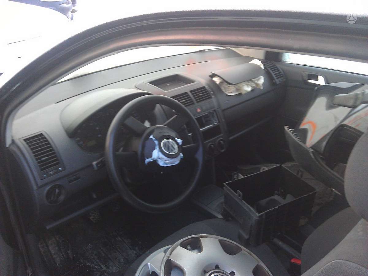 Volkswagen Polo по частям