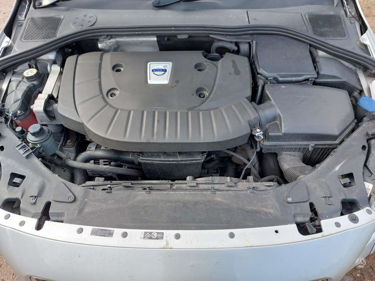 Volvo V60 Awd