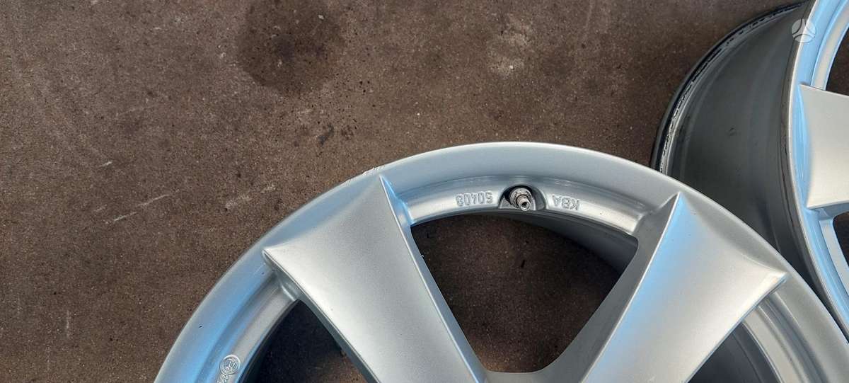 Dezent, light alloy, R17