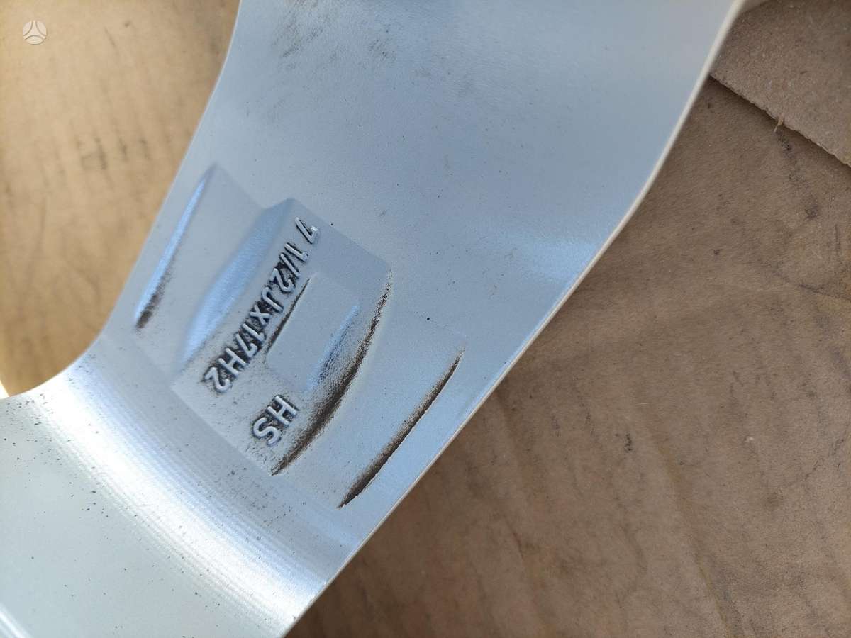 Dezent 7.5J ET54, light alloy, R17