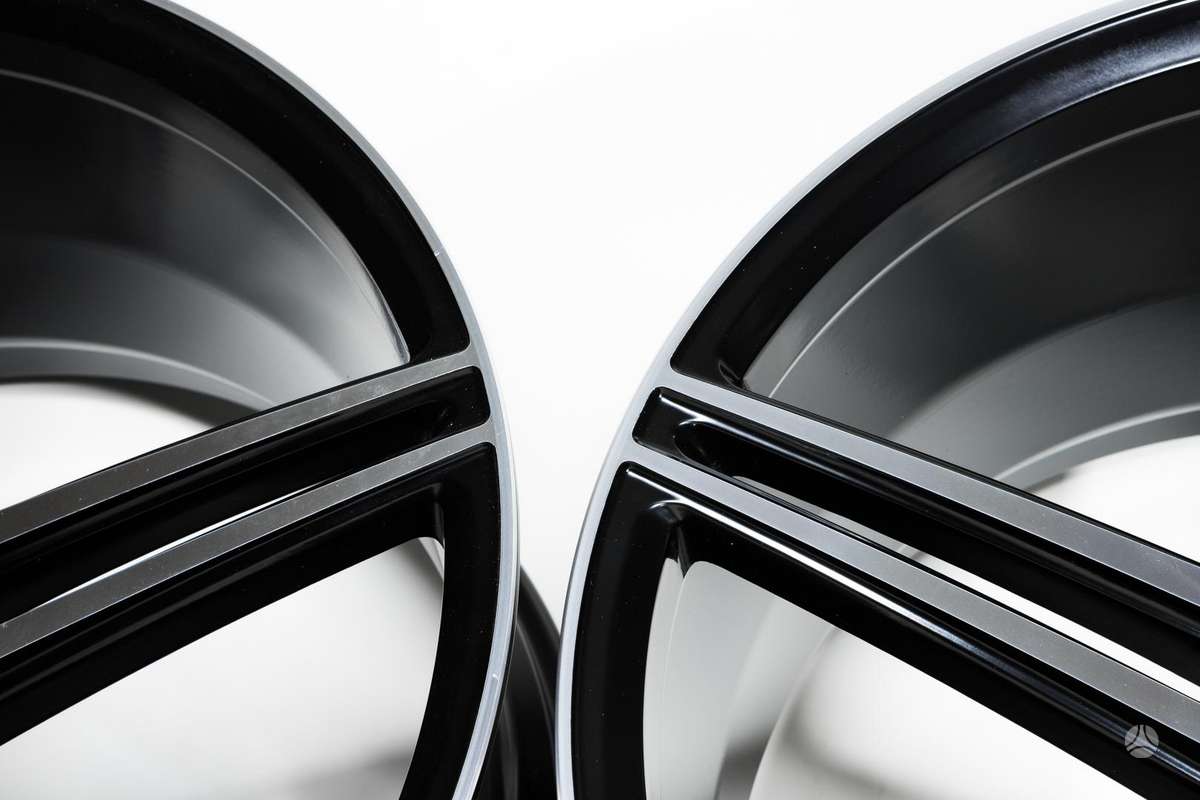 Mercedes-Benz, light alloy, R22