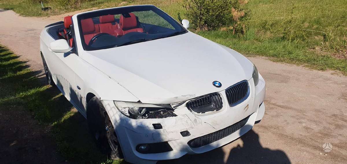 BMW 325 Dalimis