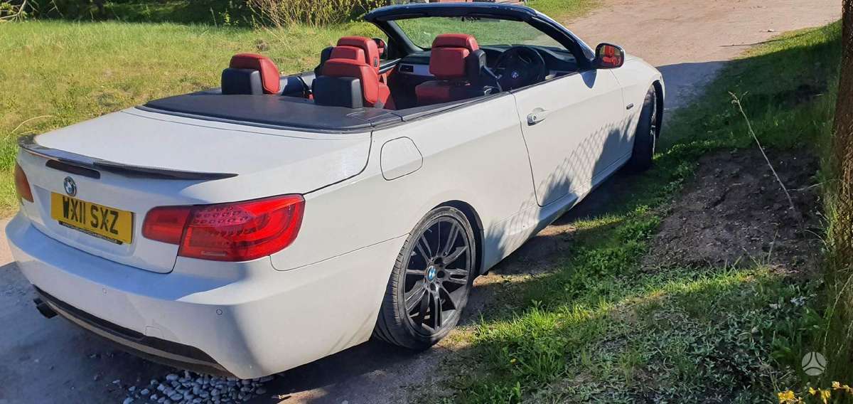 BMW 325 Dalimis