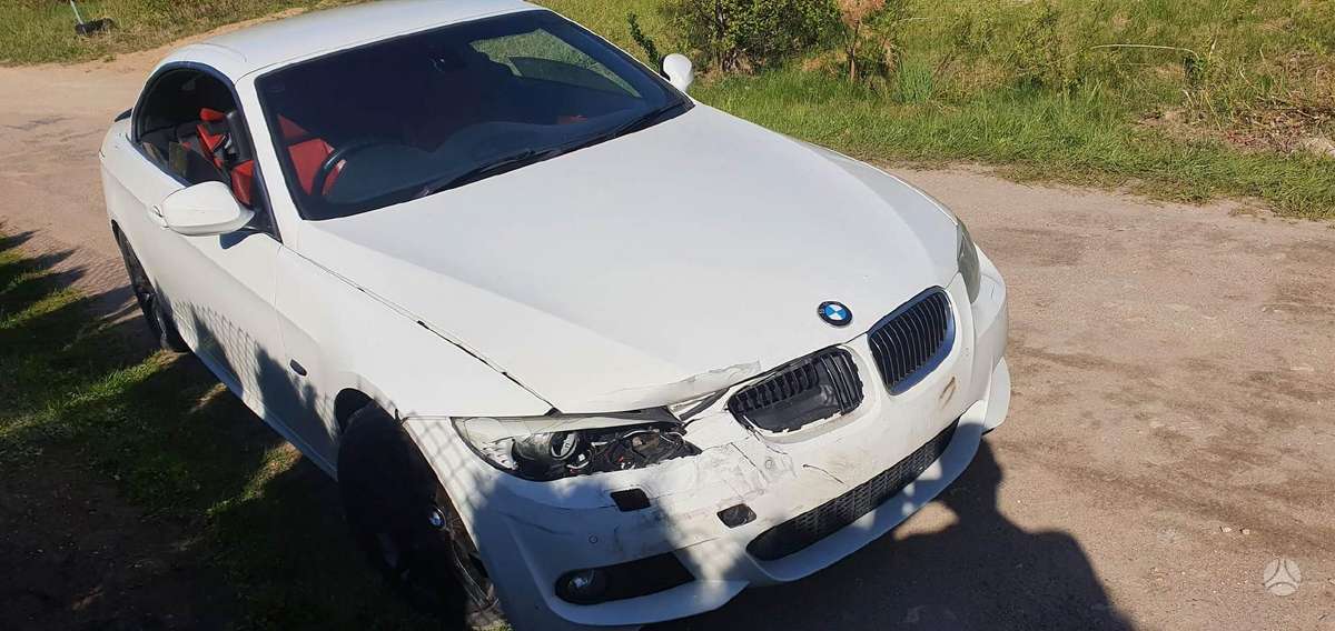 BMW 325 Dalimis