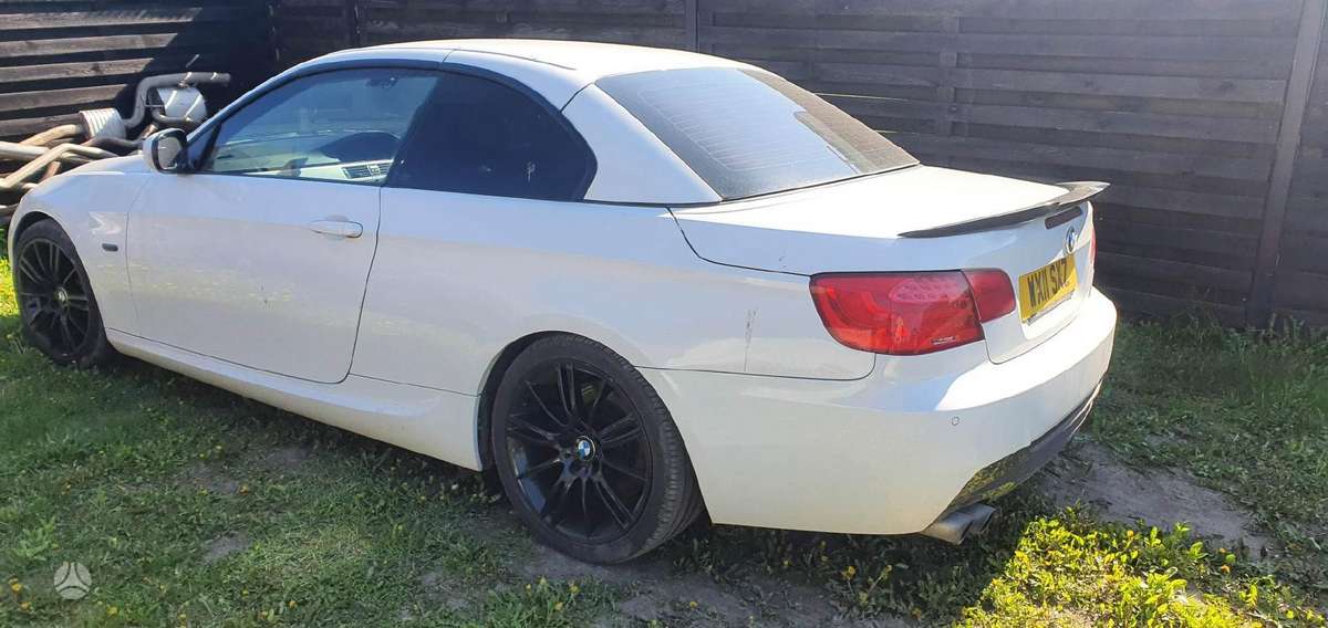 BMW 325 Dalimis
