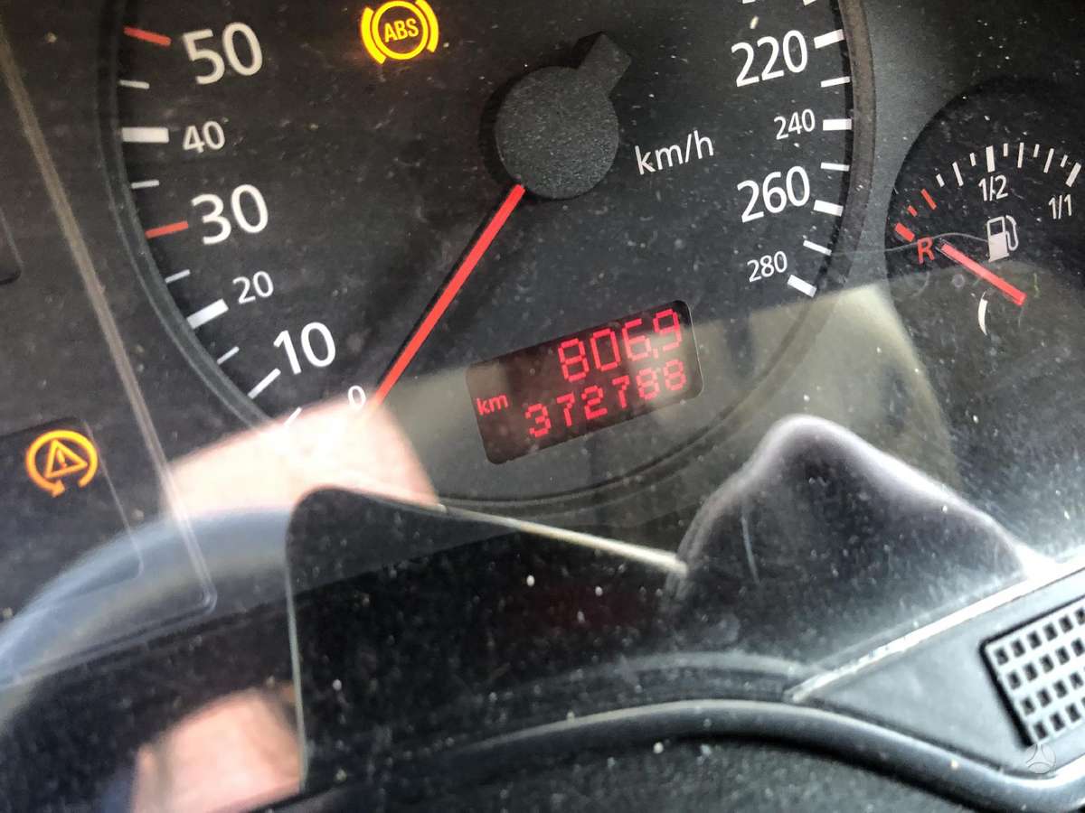 Audi A8 dalimis. Audi a8 01m 3 3tdi triptronikas dalimis
