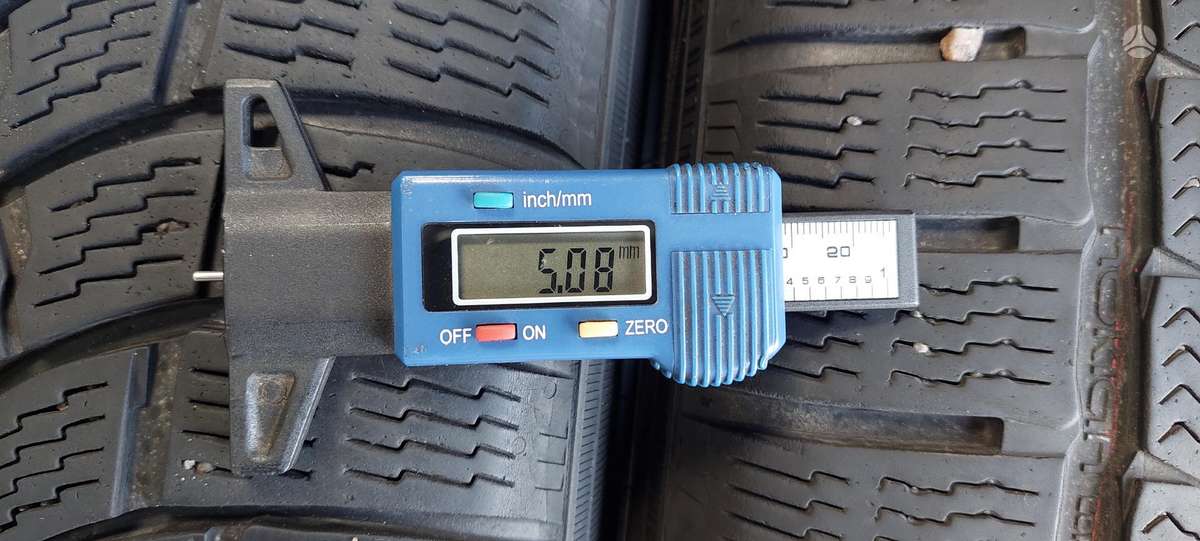 Nokian, winter 235/40 R19