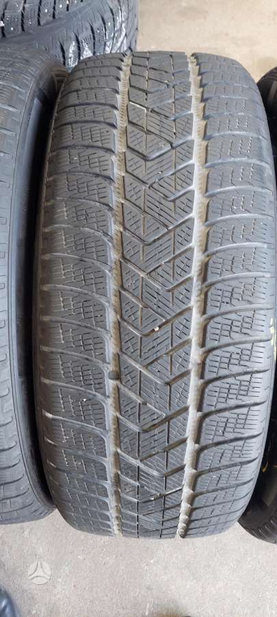 Pirelli, зимние 235/50 R19