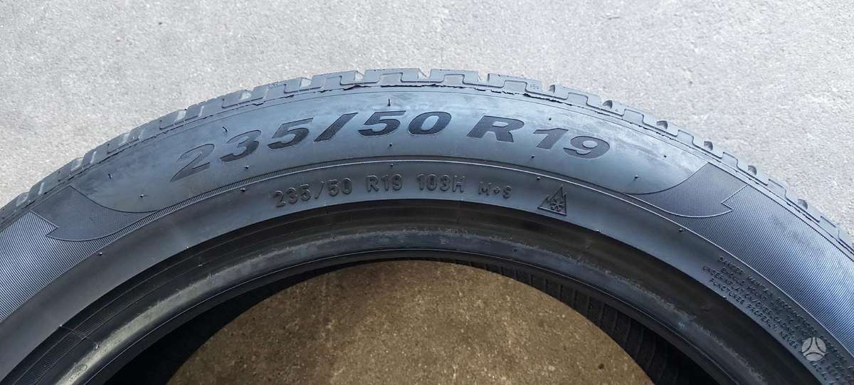 Pirelli, winter 235/50 R19