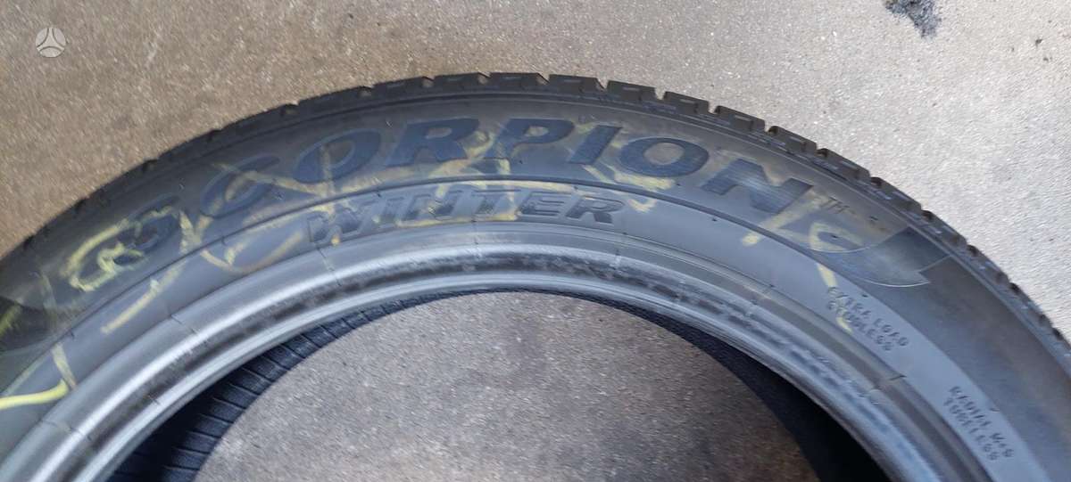 Pirelli, winter 235/50 R19