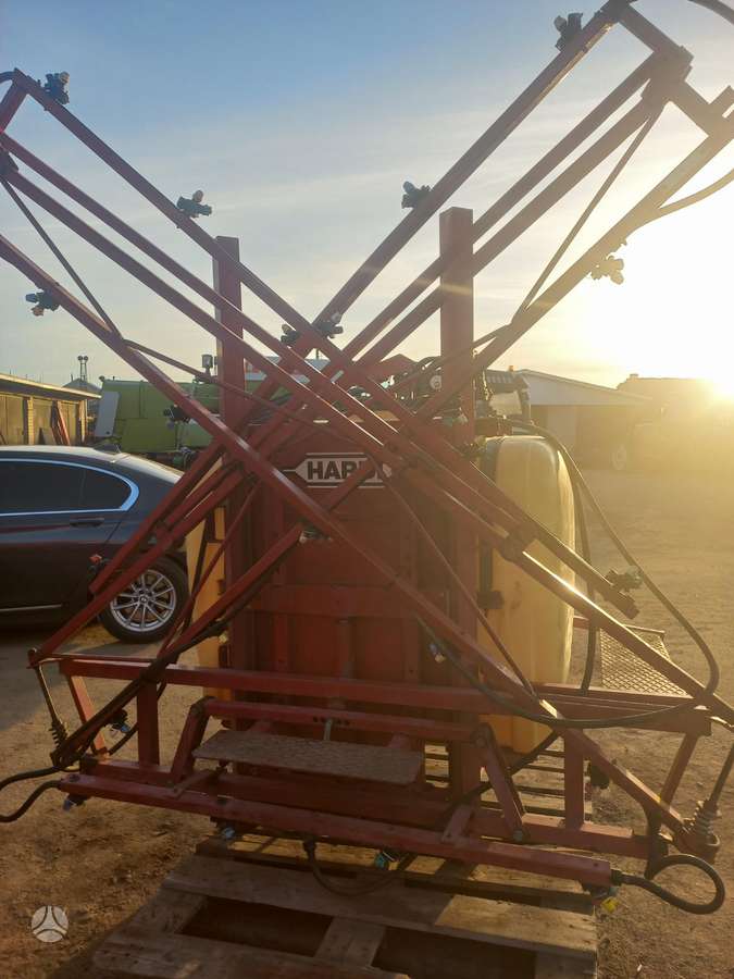 Hardi LX-800, sprayers