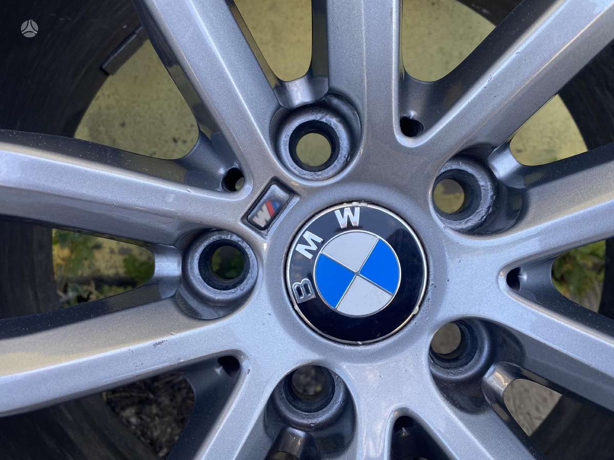 BMW, lengvojo lydinio, R18
