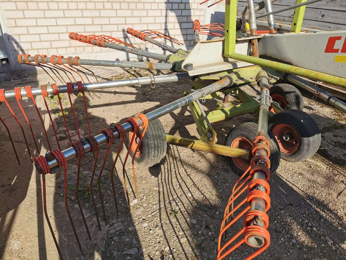 Claas Liner 430s, грабли
