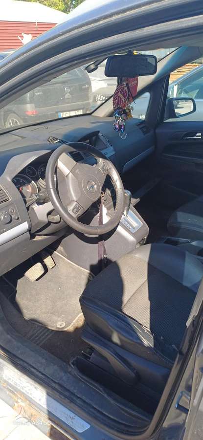 Opel Zafira rezerves daļās