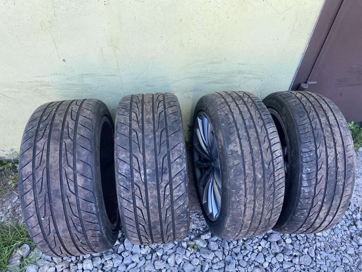 BMW, lengvojo lydinio, R19