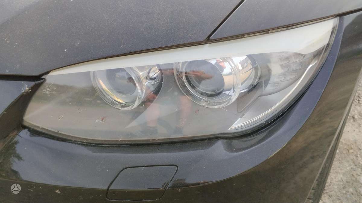 BMW 320 N47d20c 668 spalvos kodas