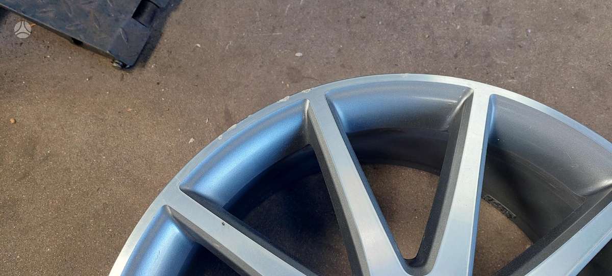 Mercedes-Benz, light alloy, R20