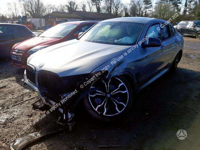 BMW X4 M dalimis