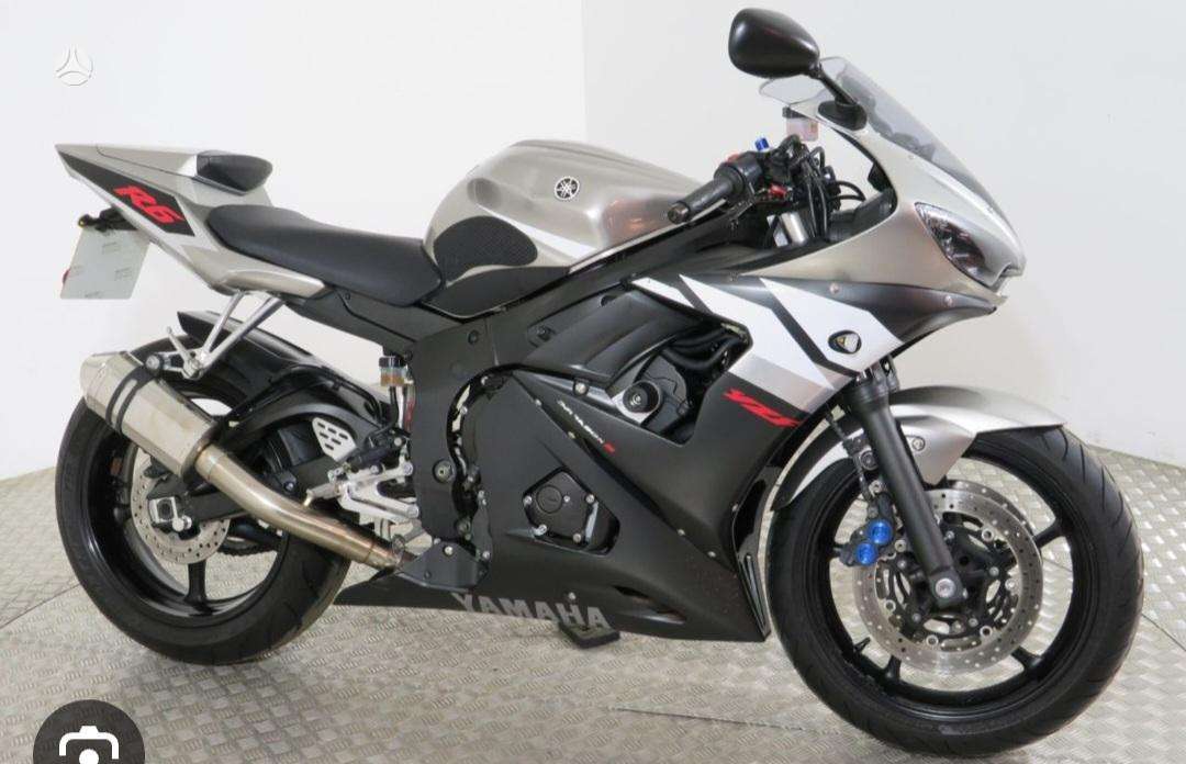 Yamaha R6, superbikes