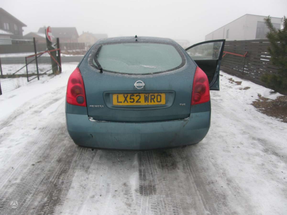 Nissan Primera Automobilis dalimis