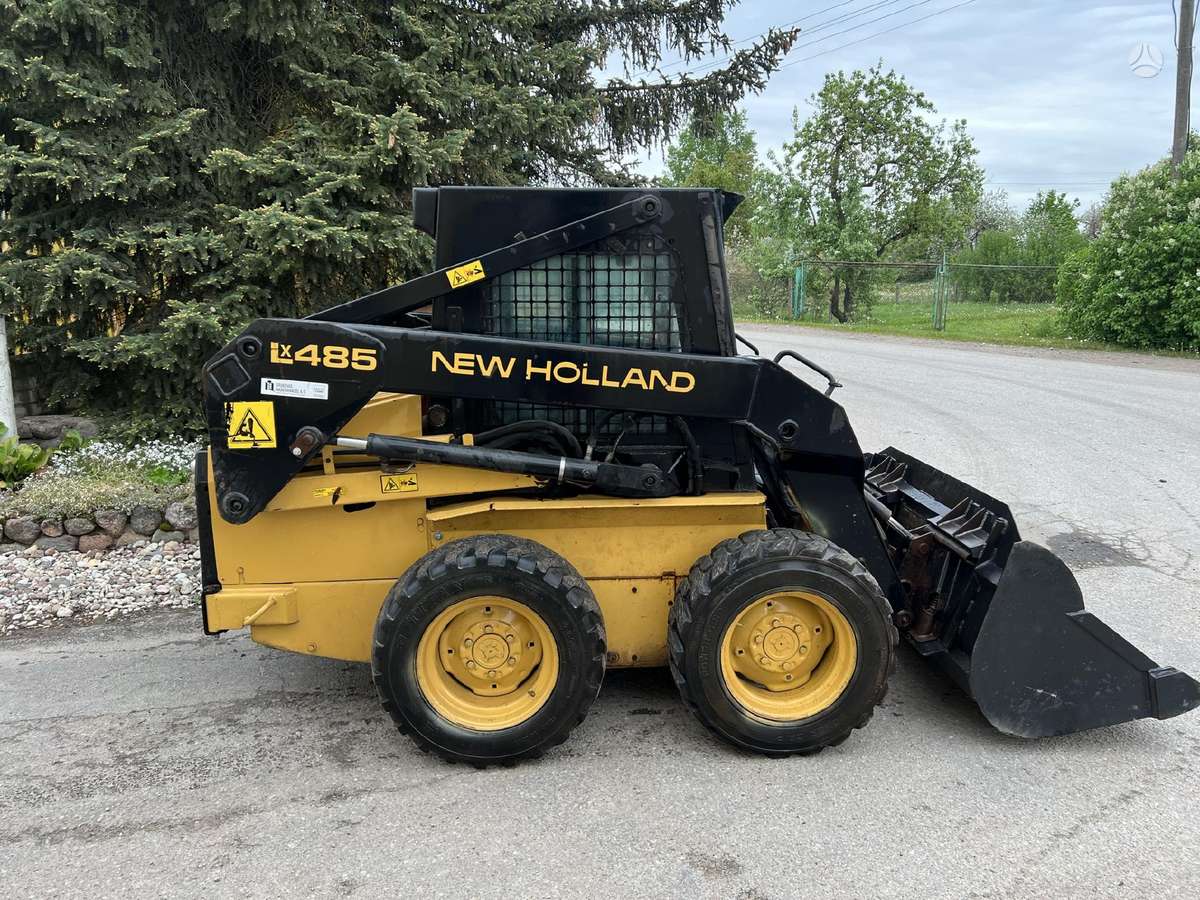 New Holland LX485, мини-погрузчики