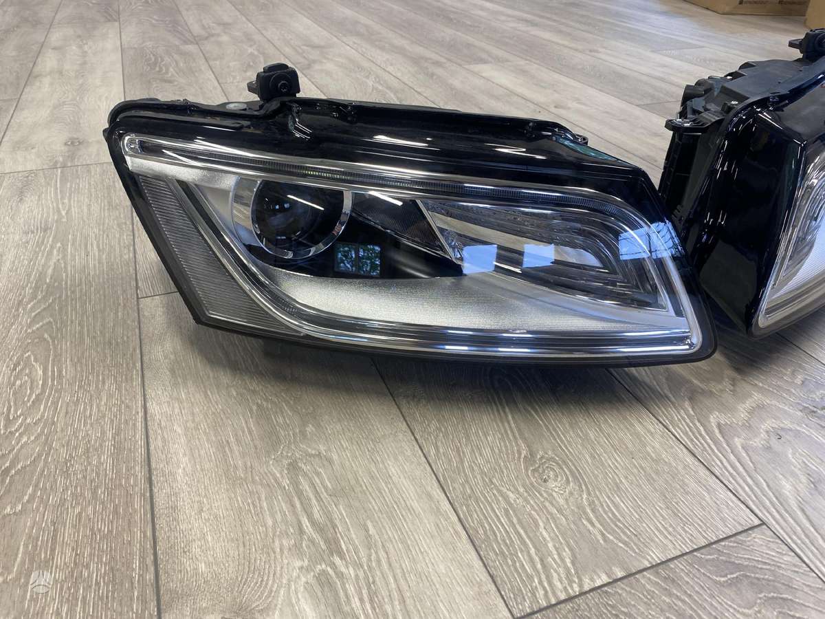 Audi Q5 lights
