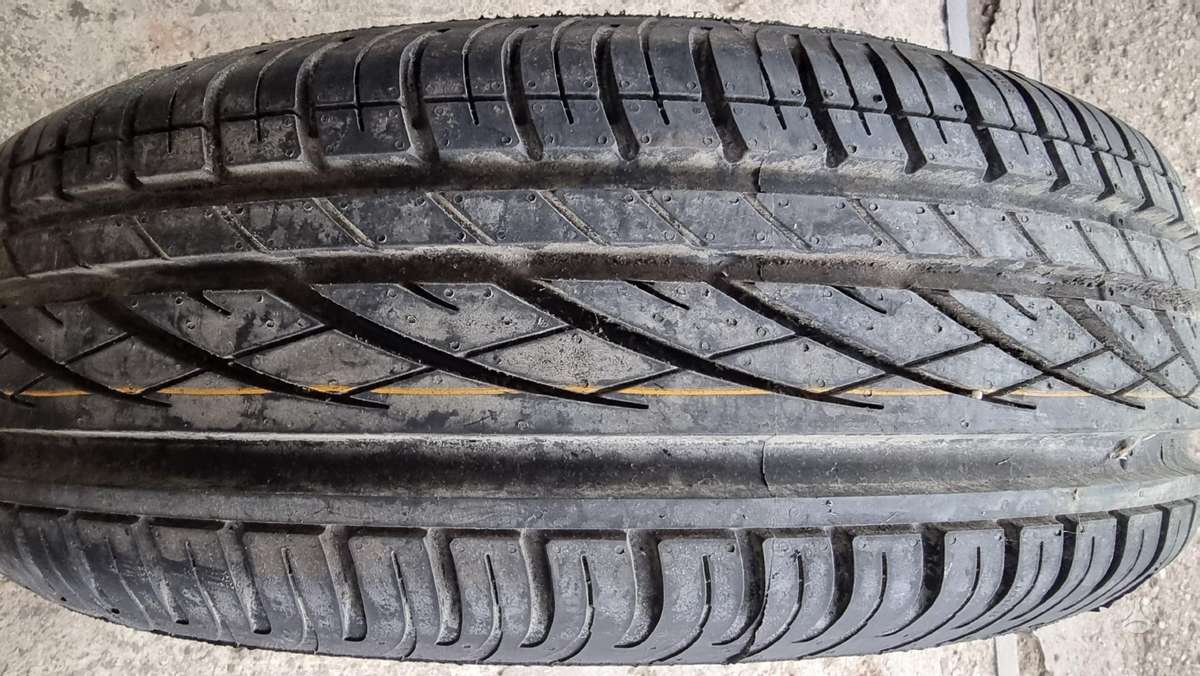 Bridgestone B 250, summer 195/65 R15