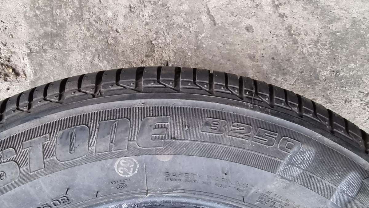 Dunlop SP 9E, vasarinės 195/65 R15